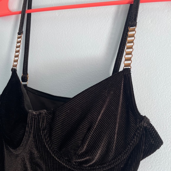 Bathing suit - Picture 4 of 5